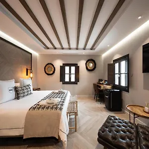 4* Hotel La Ciudadela Boutique El Castillo